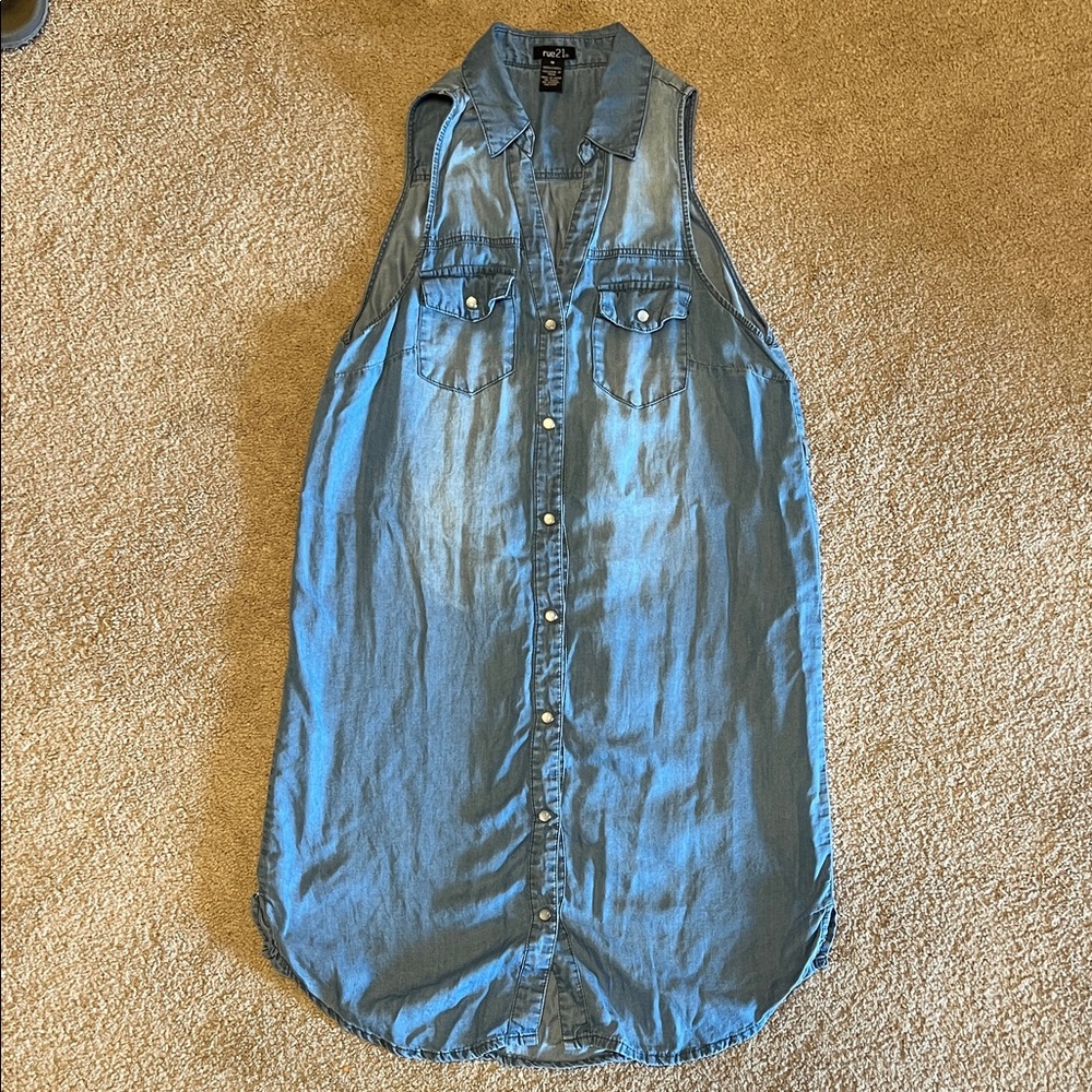 Rue21 Blue Sleeveless Button Down Shirt